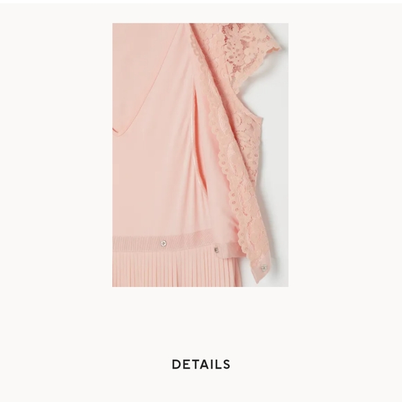 ✅✅ SOLD ✅✅ H&M MAMA Nursing Dress - Picture 7 of 7